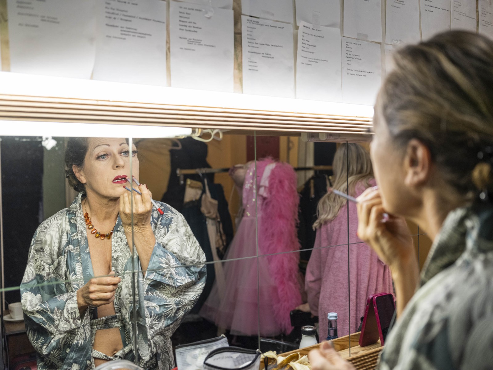 Backstage-18